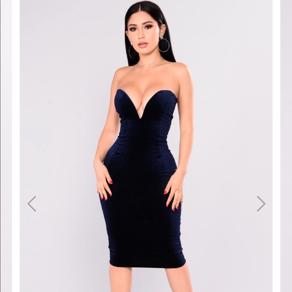 Fashion Nova Strapless dress